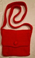 Gefilzte Tasche aus roter Wolle, unbenutzt Niedersachsen - Hemmingen Vorschau