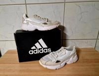 adidas Sportschuhe Sneaker Gr.40 weiß beige Schleswig-Holstein - Neumünster Vorschau