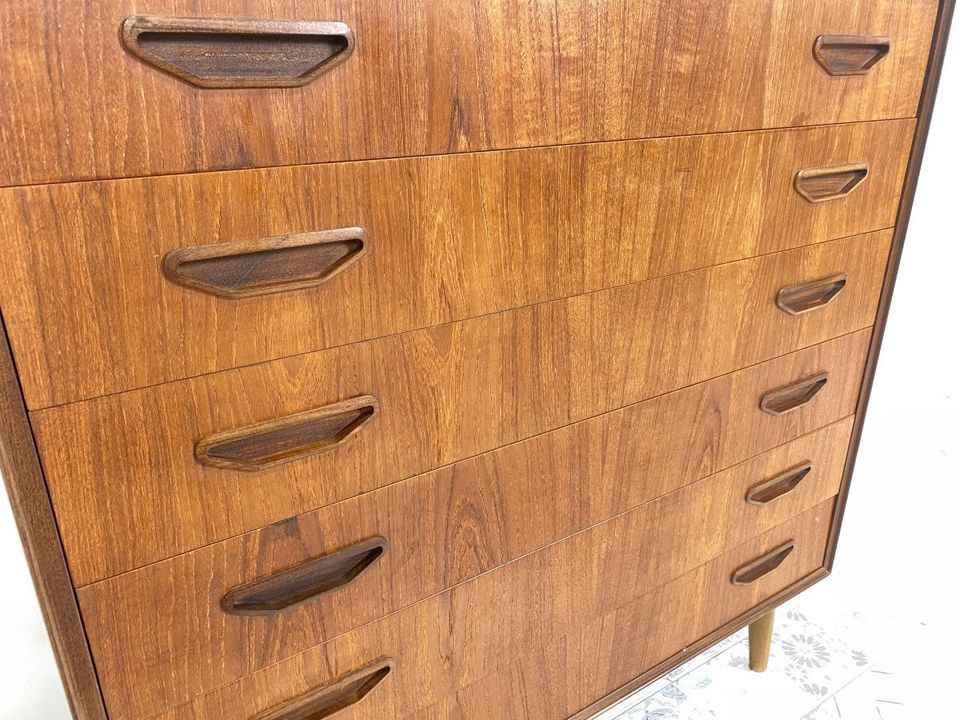 WMK Stilvolles & hochwertiges skandinavisches Highboard aus vollem Holz in Teak mit 6 Schubladen # Schrank Schubladenkommode Wäschekommode Kommode Sideboard Teakholz Danish Design Mid-Century Vintage in Berlin