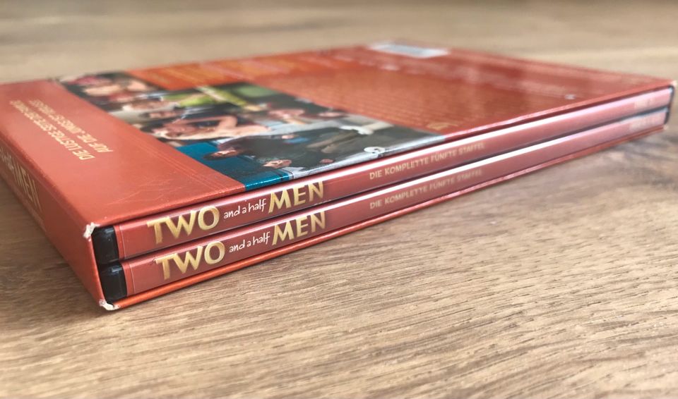 TWO and a half MEN DVD Staffel 5 in Gifhorn