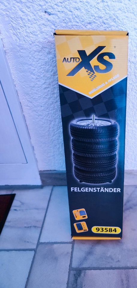Felgenständer Auto XS Aufbewahrung für Reifen neu originalverpack in Jettingen