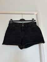 Short von New Yorker Bayern - Augsburg Vorschau