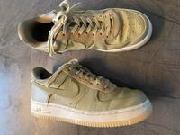 Nike AIR AF1 Sneaker Gr. 6 / 40 oliv wie neu Saarland - Neunkirchen Vorschau