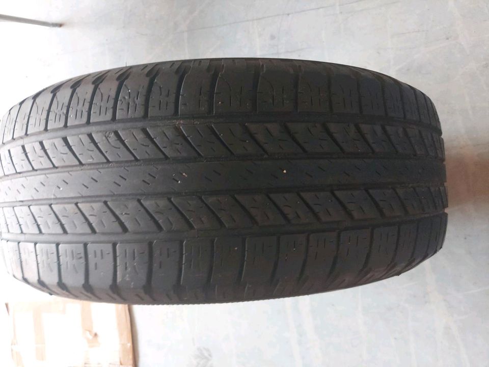 M+S 265 65 17 Goodyear Wrangler HP in Traunstein