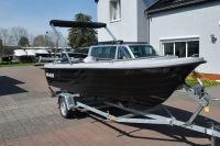 Motorboot mit Motor  Polstern und Bimini Top Angebot Berlin - Mitte Vorschau