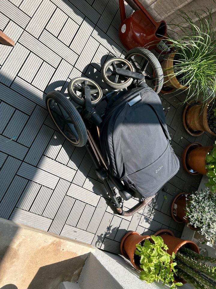 Cybex Kinderwagen / Rosegold / Buggy / Jogger in Dresden