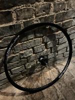 DT Swiss 27,5“  350 100mm 6Loch QR / M462 Vorderrad 32L Berlin - Mitte Vorschau