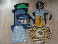 Handmade Kleidungspaket Gr. 104 Oberteile Pullis & T-Shirts Junge Niedersachsen - Zeven Vorschau