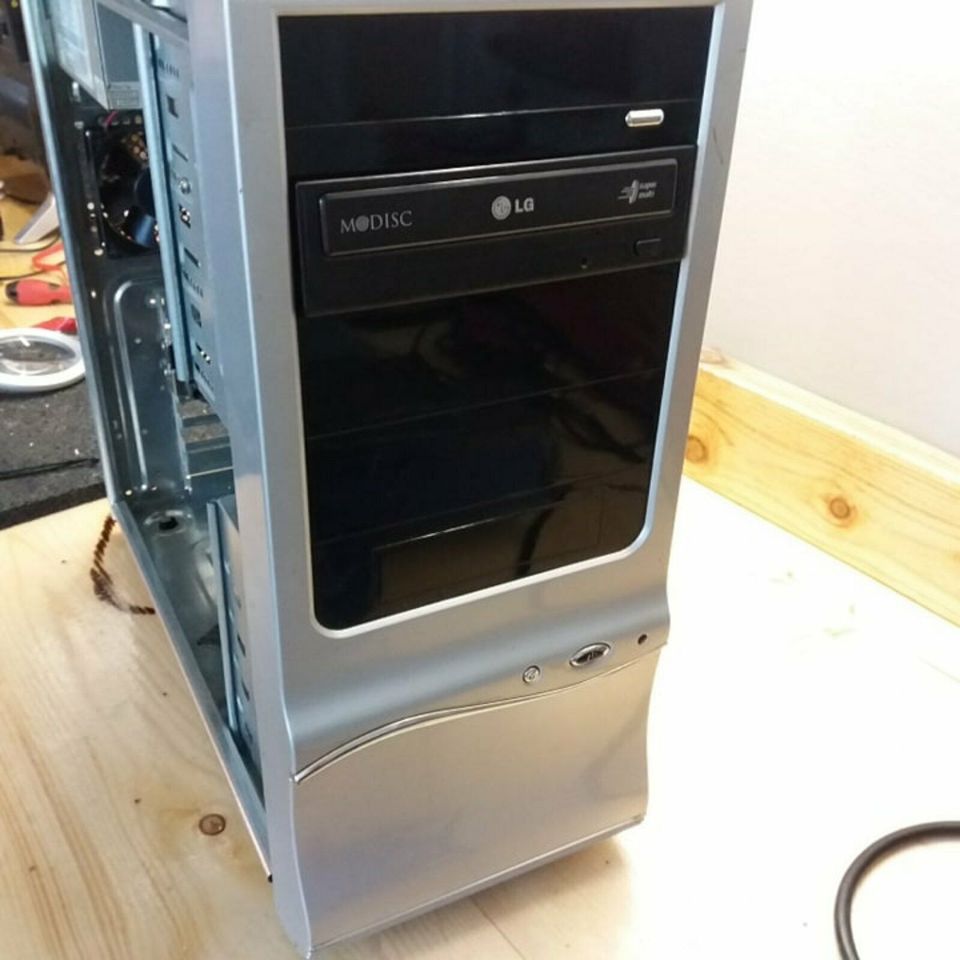 komplett pc AM3 4x3,0GHZ 8GB ran DDR3 in Herford