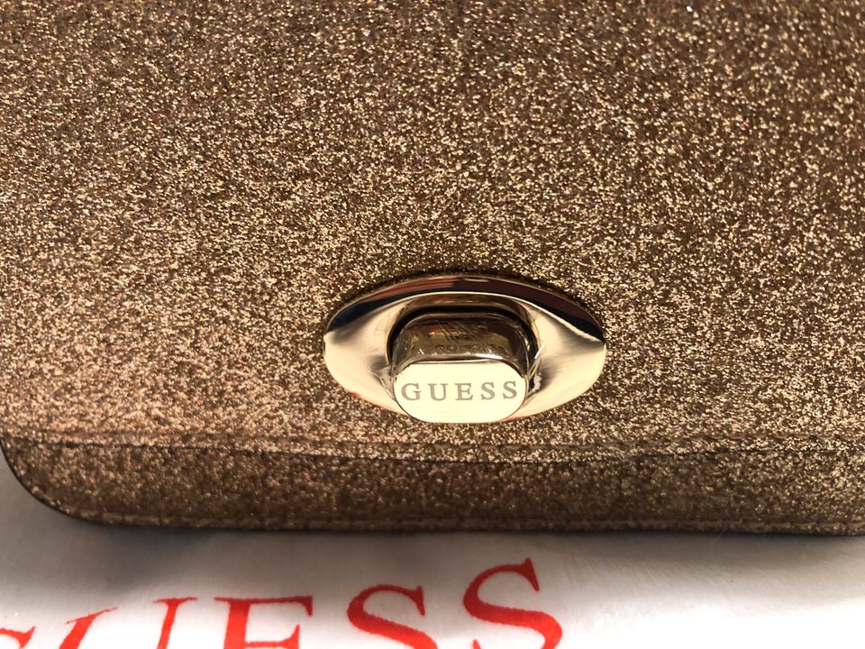 GUESS Tasche NEU! in Schleiden