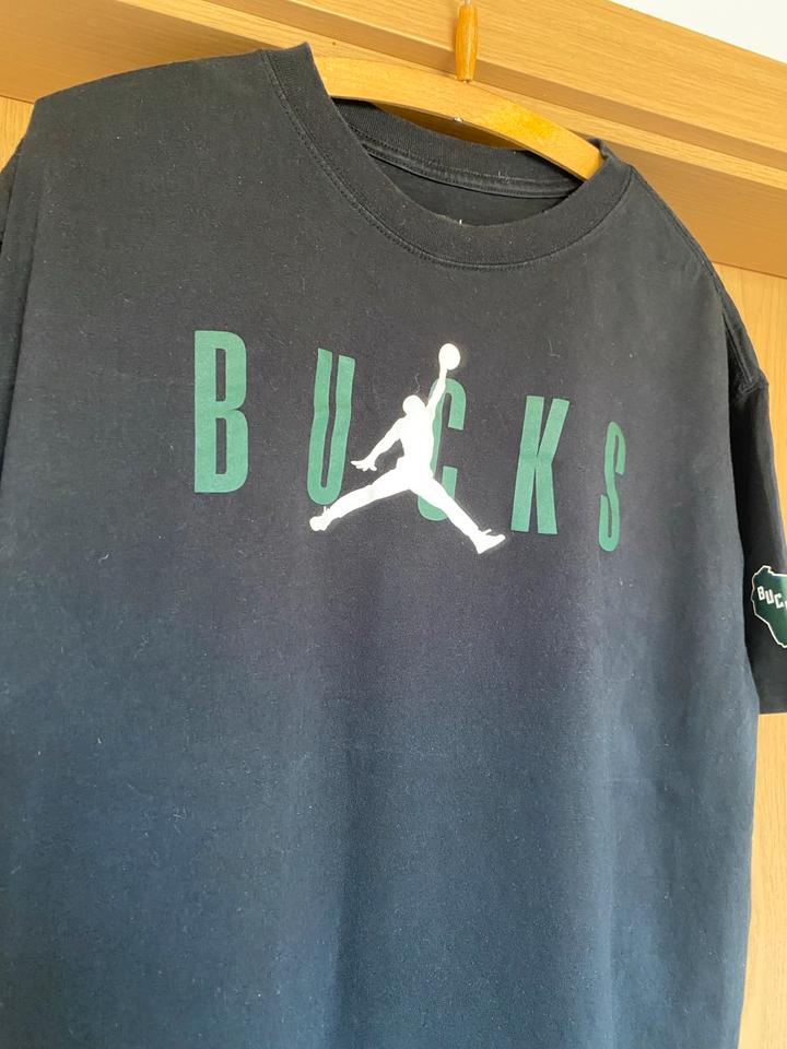 Nike Jordan T-Shirt Herren Größe L Sehr guter Zustand in Heideland