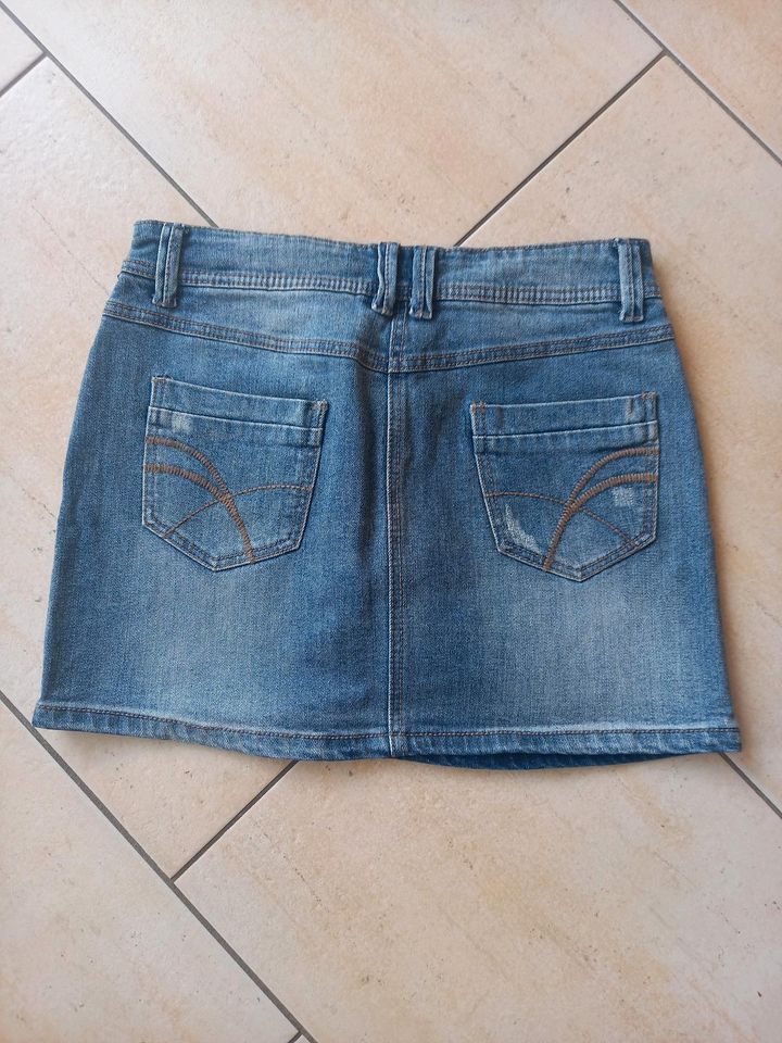 Jeansrock, GINA Gr. 36 in Essen