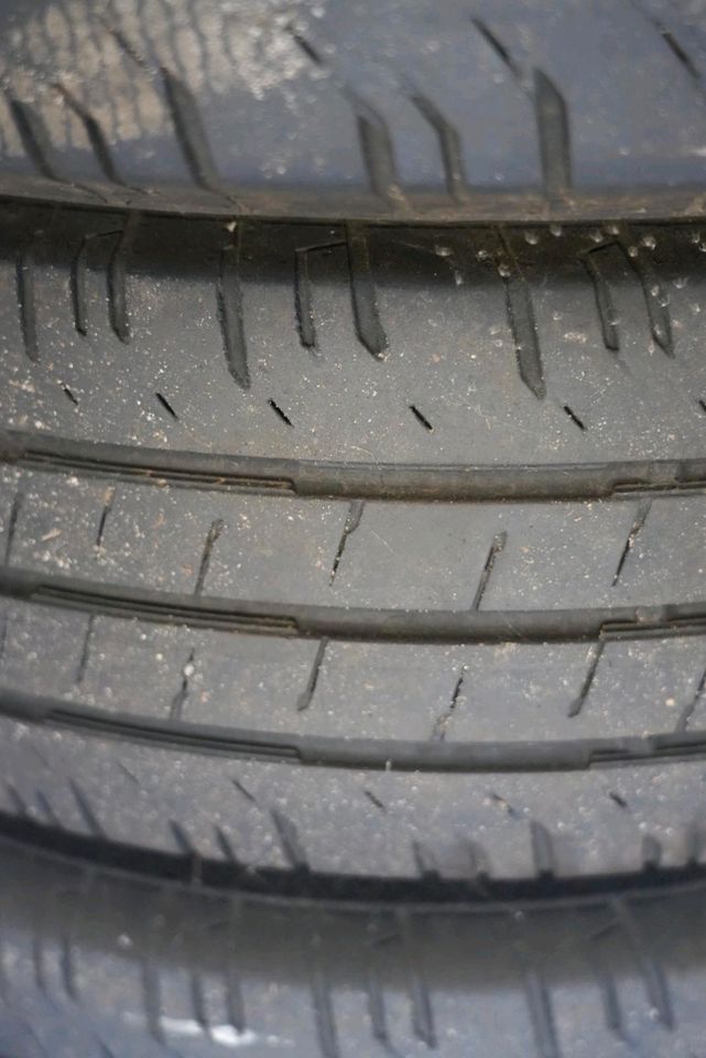 1 Satz Sommerreifen 205/65 R16 in Jessen (Elster)