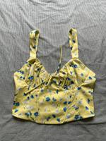 Neues Bershka Top crop gelb blau Blumen L Bluse Neupreis 22,99€ Nordrhein-Westfalen - Kleve Vorschau