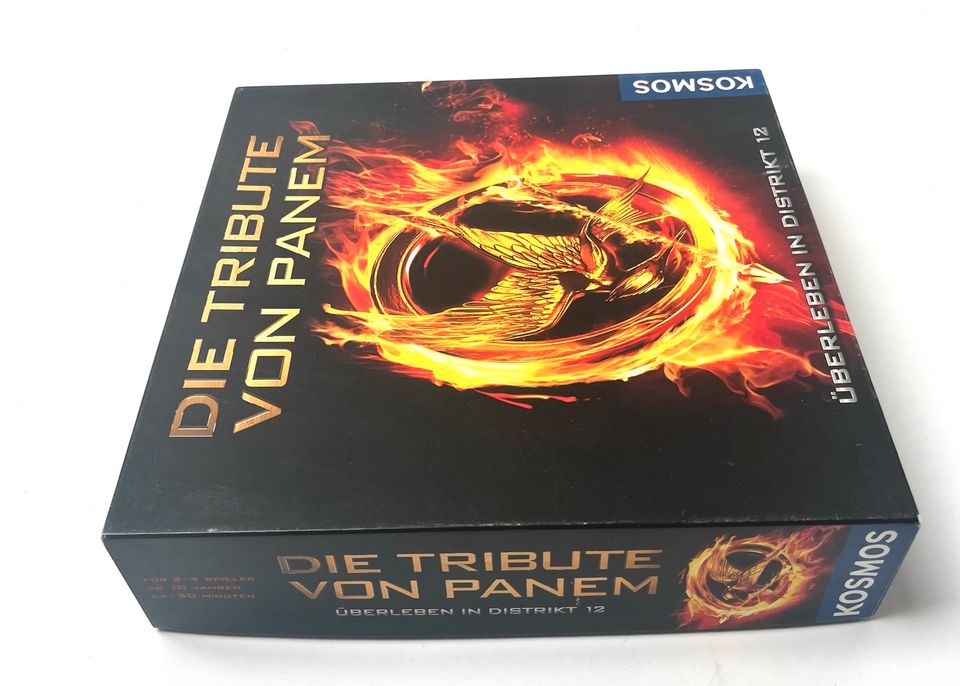 Unbespielt Die Tribute von Panem Distrikt 12 Kosmos Abluxxen in Schwarme