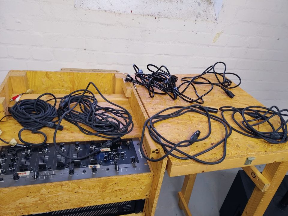 DJ / Band / PA Anlage / Rack / Mischpult / Alto / 4.700W in Hamburg