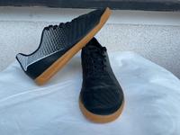 NEUw. IMVISO❤️ DECATHLON❤️Hallenschuhe schwarz Gr.41 Nordrhein-Westfalen - Hövelhof Vorschau