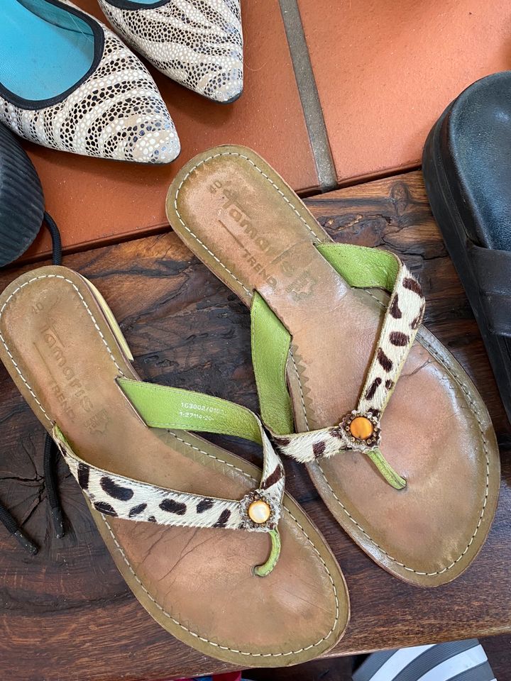 Marken Schuhe Damen - Größe 37-40 Konvolut in Rabenau