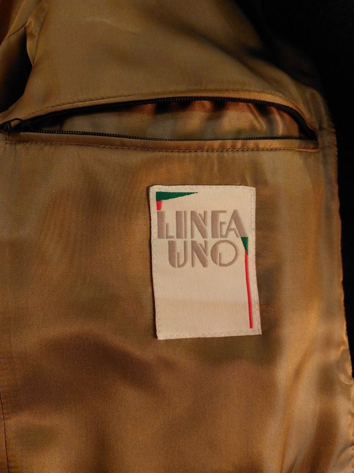 Herrenmantel von Linea Uno, Größe 25, 100 % Kaschmir in Scheeßel