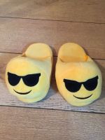 Neue Emoji Smiley Pantoffeln Hausschuhe Gr.24-26 Kinder cool Essen - Essen-Ruhrhalbinsel Vorschau