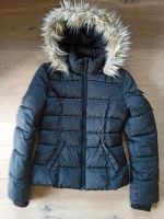 Top! Schöne schwarze Winterjacke von H&M Gr. 170 Nürnberg (Mittelfr) - Gebersdorf Vorschau