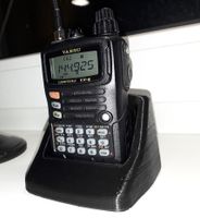 Yaesu VX-6 VX-7 VX-8 Handfunkgerät Tischhalterung Berlin - Charlottenburg Vorschau