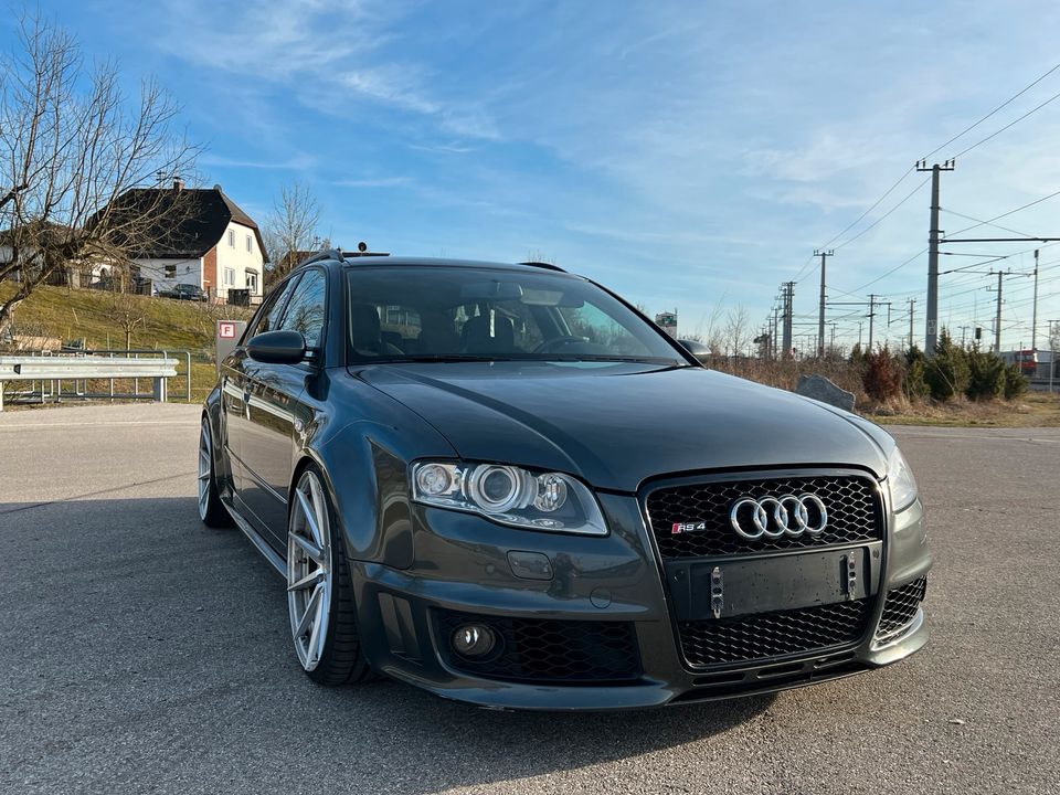 Audi RS4 *154 tsd km, 2.Besitz, AUT Zulassung* in Neuburg am Inn