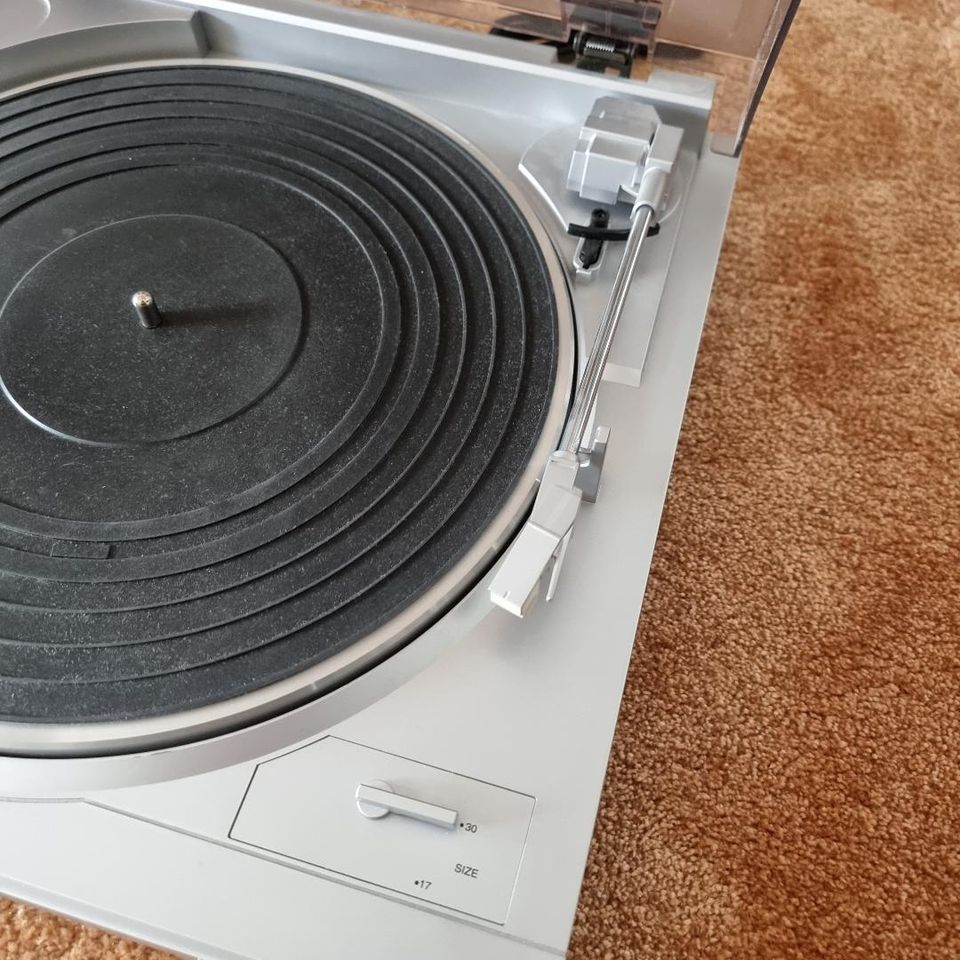 DENON DP-29 F, Plattenspieler, Vollautomatisch in Berlin