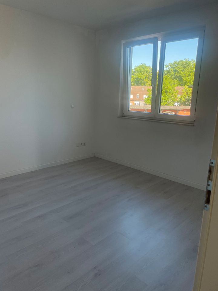 Großzügige 2,5-Zimmer Wohnung mit Balkon in Trittau in Trittau