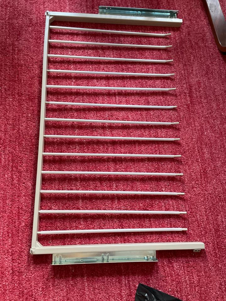 Hosenaufhängung Aufhängung für IKEA Schrank PAX, KOMPLEMENT in Berlin
