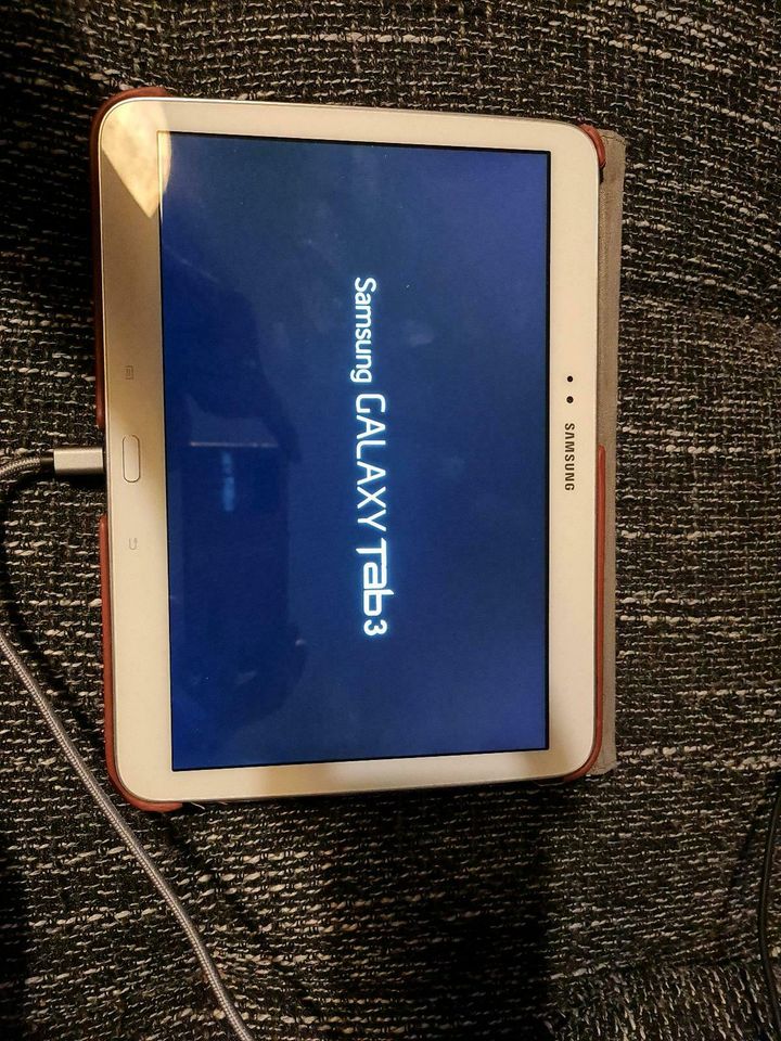 Samsung Galaxy Tab3 in Illingen