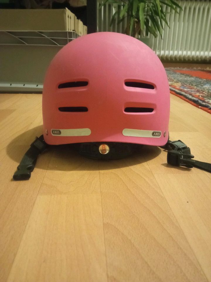 Abus BMX Helm pink in Kiel