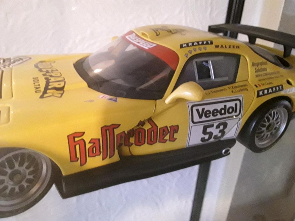 Dodge  Viper  Veedol VLN   24h  legendär   1: 18 in Köln