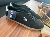 Neu! Herren Sneaker Fila Italia Gr. 44 Berlin - Reinickendorf Vorschau