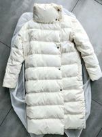 Max Mara & Co. Daunenmantel Damenjacke Winterjacke creme weiß 36 Hessen - Petersberg Vorschau