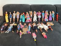 Barbies zu verkaufen - Große Auswahl an verschiedenen Modellen Köln - Ostheim Vorschau