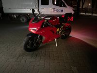 DUCATI PANIGALE V2 - TÜV & AU / INSPEKTION NEU - 1.300KM - 2021 Hamburg-Nord - Hamburg Barmbek Vorschau