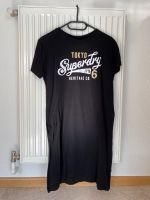 T-shirtkleid von Superdry schwarz/weiß/Gold mit Aufdruck S/M Hessen - Heuchelheim Vorschau