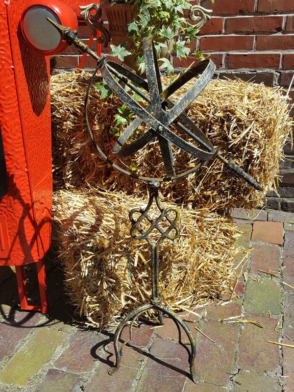 Vintage Sonnenuhr Schmiedeeisen Ringsonnenuhr Gartendeko NEU/PAYP in Solingen