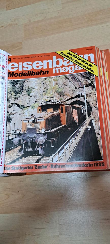 Modellbahn Eisenbahn-Magazine 12× von 1983 in Gundelsheim