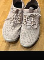 Nike Sneaker Größe 38 rosa/Puder farbig Nordrhein-Westfalen - Dorsten Vorschau