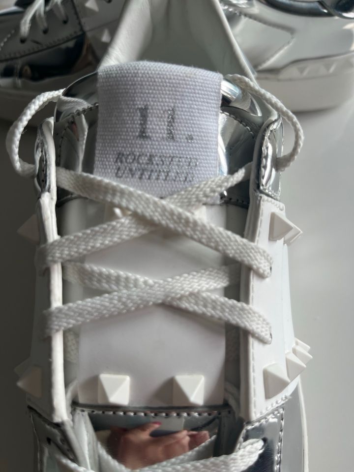 Valentino Sneaker Rockstud NEU! in Dortmund