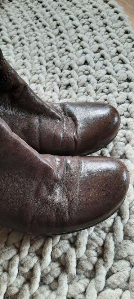 Weiche Echtleder-Stiefel von andré, sehr guter Zustand, braun in Echternacherbrück