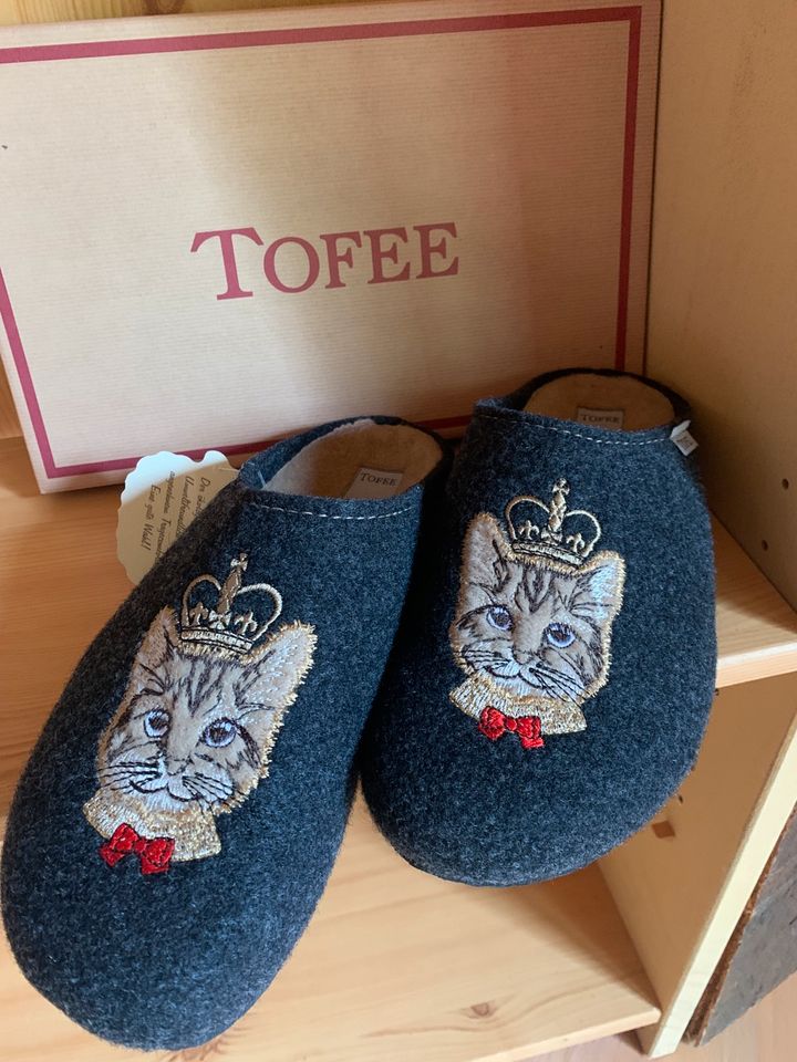 Tofee Hausschuhe Socken Pantoffeln Latschen Schlappen Hüttenschuh in Berlin