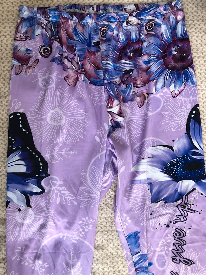 Damen Leggings, Mädchen Leggings Gr. 44/46 (Gr. 4XL) in Niedersachswerfen