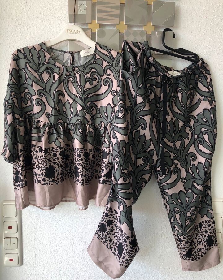 Designer Bluse und Hose von VICOLO, modern, Gr. M in Frankfurt am Main