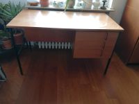 Schreibtisch aus Holz Bayern - Niederwerrn Vorschau