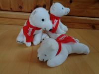 3 kuschelige Plüsch-Eisbären, weiß mit rotem Coca-Cola-Schal Hessen - Usingen Vorschau