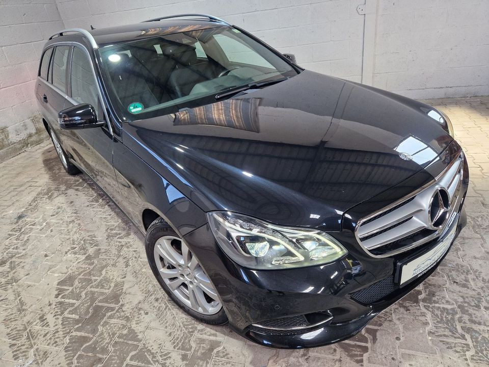 Mercedes-Benz E 200 T CGI BlueEfficiency/NAV/TEMPOMAT/LED/SHZ in Mehlingen