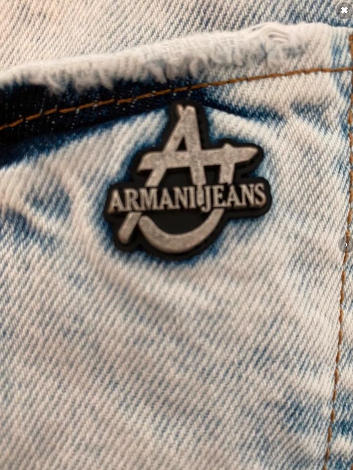 Armani Jeans Minirock used Look, Gr 27 in Hamburg